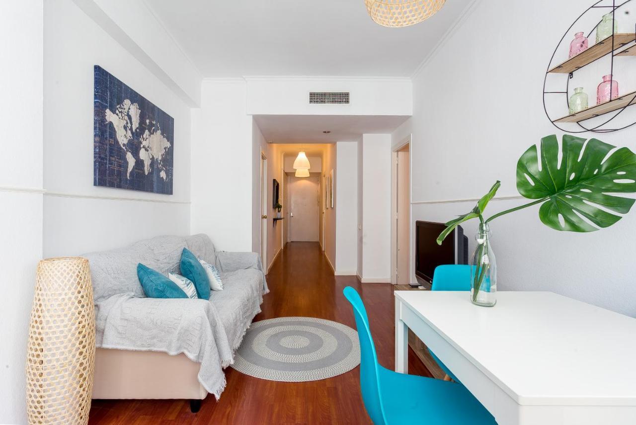 Lodging Apartments Illa Diagonal バルセロナ エクステリア 写真