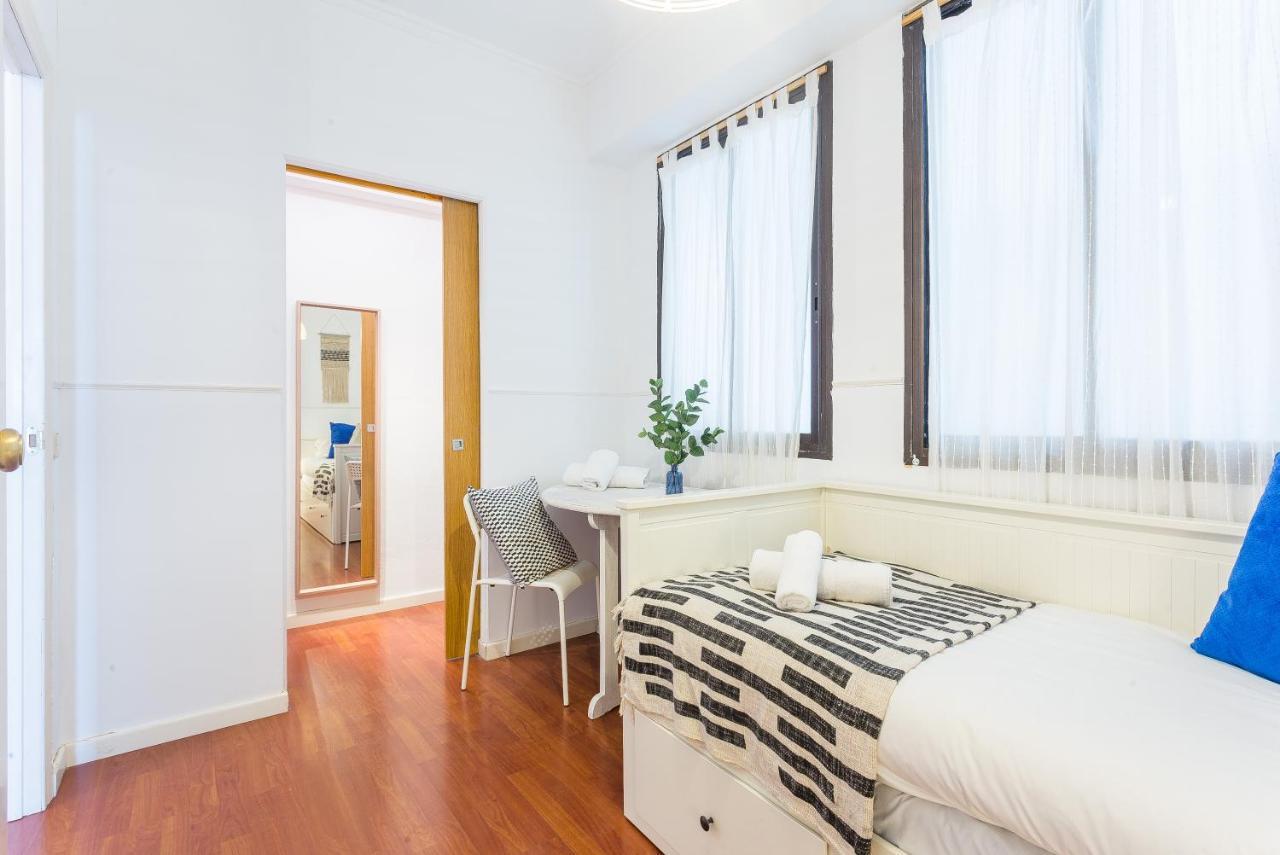 Lodging Apartments Illa Diagonal バルセロナ エクステリア 写真
