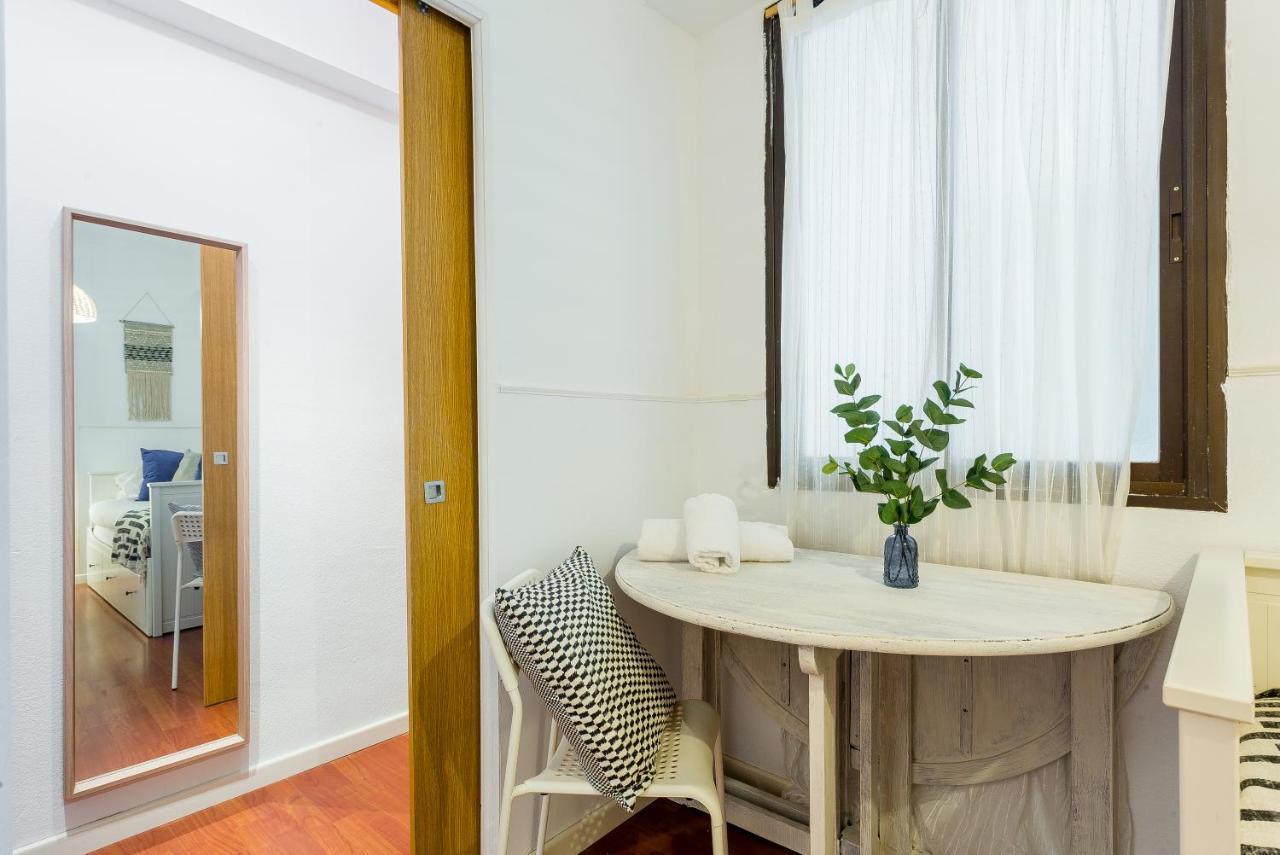 Lodging Apartments Illa Diagonal バルセロナ エクステリア 写真